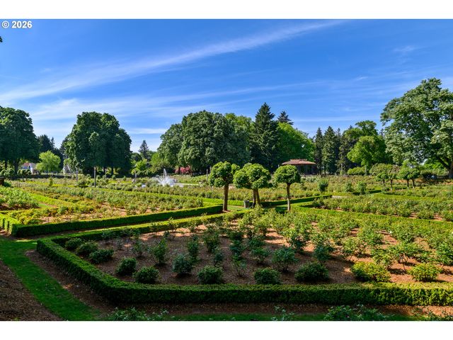 6302 N KERBY Ave, Portland, OR 97217