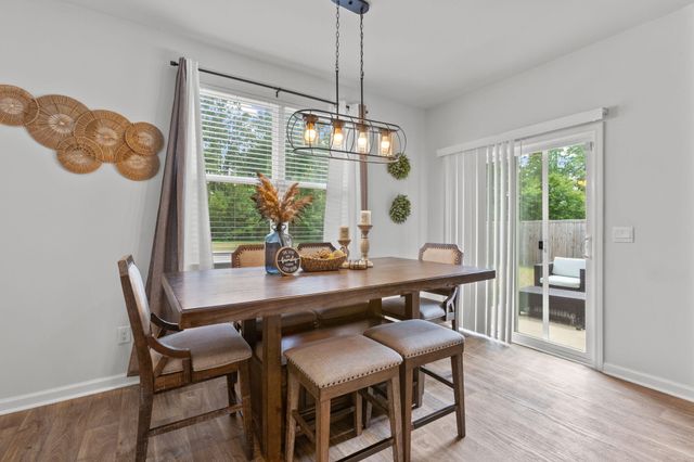 460 Cedarview Road, Summerville, SC 29486