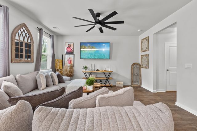460 Cedarview Road, Summerville, SC 29486