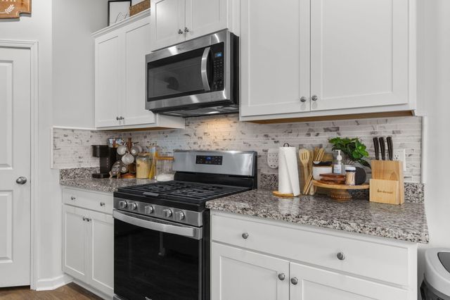 460 Cedarview Road, Summerville, SC 29486