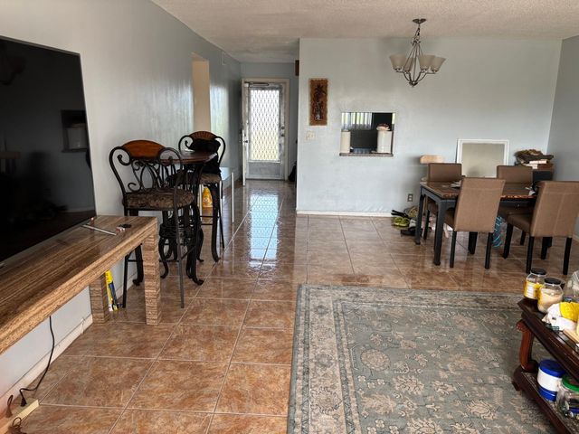 2615 NE 3RD Court 402, Boynton Beach, FL 33435