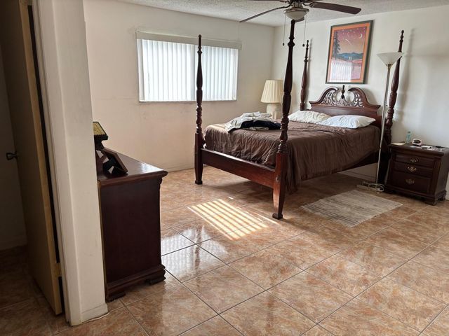 2615 NE 3RD Court 402, Boynton Beach, FL 33435