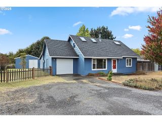 614 5TH Ave, Dallesport, WA 98617