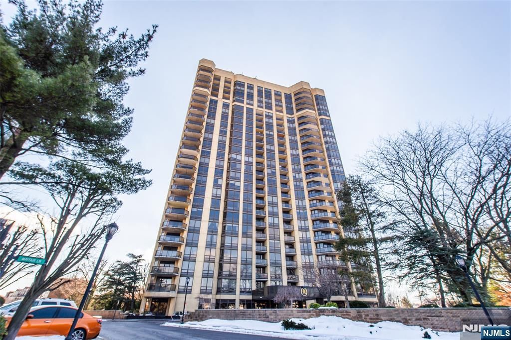 900 Palisade 18N, Fort Lee, NJ 07024