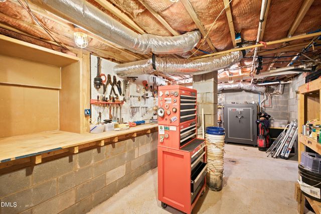 89 Lauren Court, Pittsboro, NC 27312