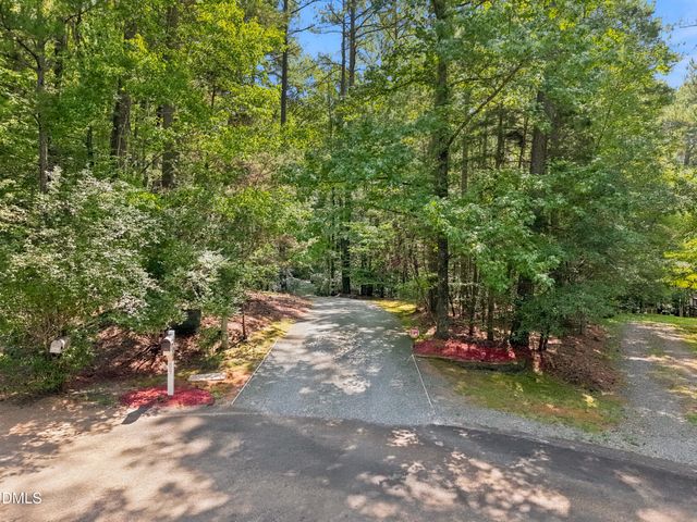 89 Lauren Court, Pittsboro, NC 27312