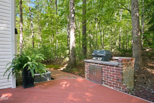 89 Lauren Court, Pittsboro, NC 27312