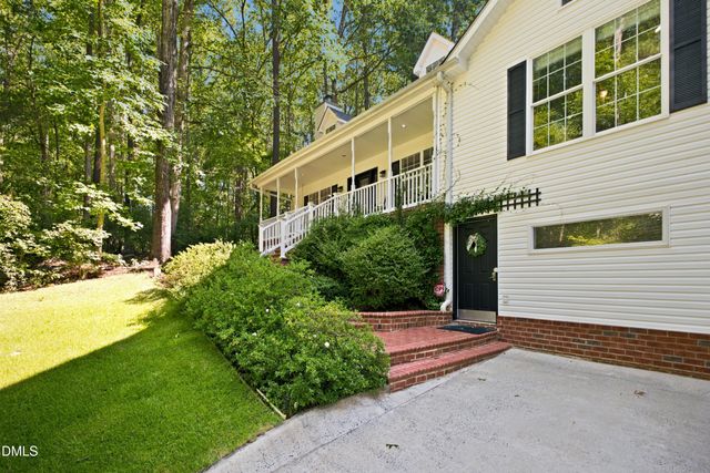 89 Lauren Court, Pittsboro, NC 27312