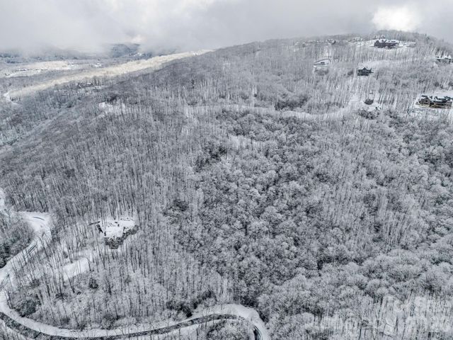 LT D54 Springwater Road D54, Glenville, NC 28736