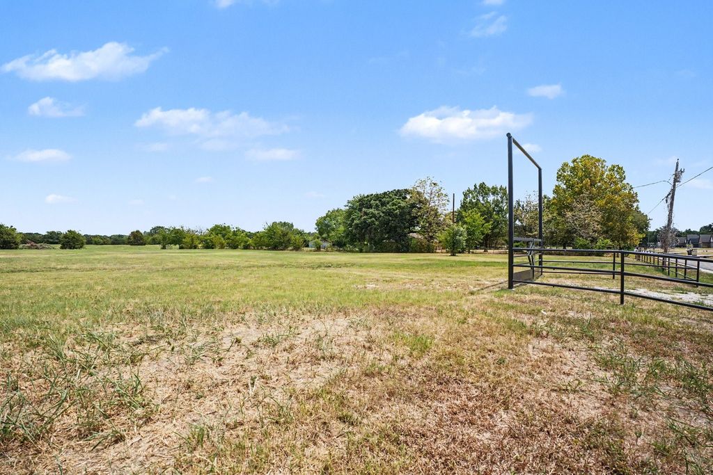 11684 CR 313, Terrell, TX 75161