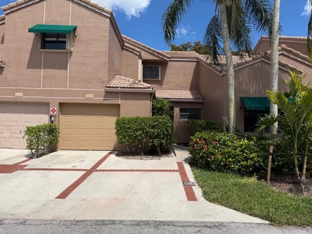 1622 Cypress Pointe Drive 4-11, Coral Springs, FL 33071