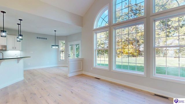 227 Evergreen Garden, Elizabethtown, KY 42701