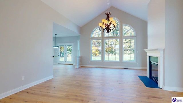 227 Evergreen Garden, Elizabethtown, KY 42701