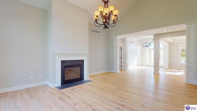 227 Evergreen Garden, Elizabethtown, KY 42701