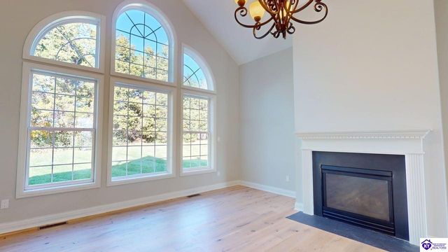 227 Evergreen Garden, Elizabethtown, KY 42701