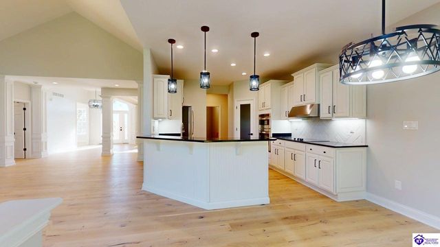 227 Evergreen Garden, Elizabethtown, KY 42701