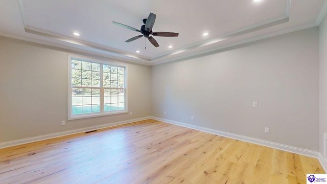 227 Evergreen Garden, Elizabethtown, KY 42701