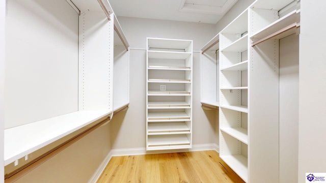 227 Evergreen Garden, Elizabethtown, KY 42701