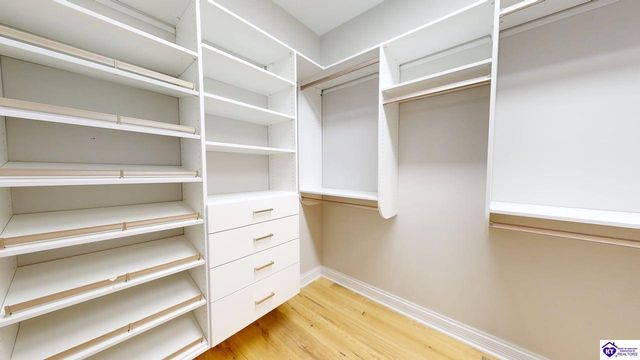 227 Evergreen Garden, Elizabethtown, KY 42701