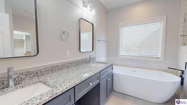 227 Evergreen Garden, Elizabethtown, KY 42701