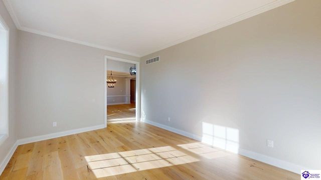 227 Evergreen Garden, Elizabethtown, KY 42701