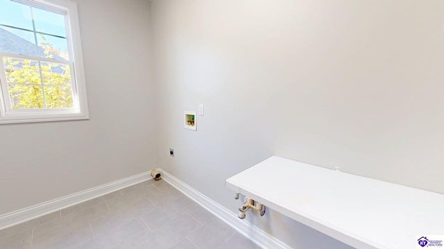 227 Evergreen Garden, Elizabethtown, KY 42701