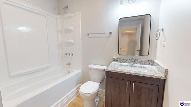 227 Evergreen Garden, Elizabethtown, KY 42701