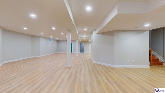 227 Evergreen Garden, Elizabethtown, KY 42701