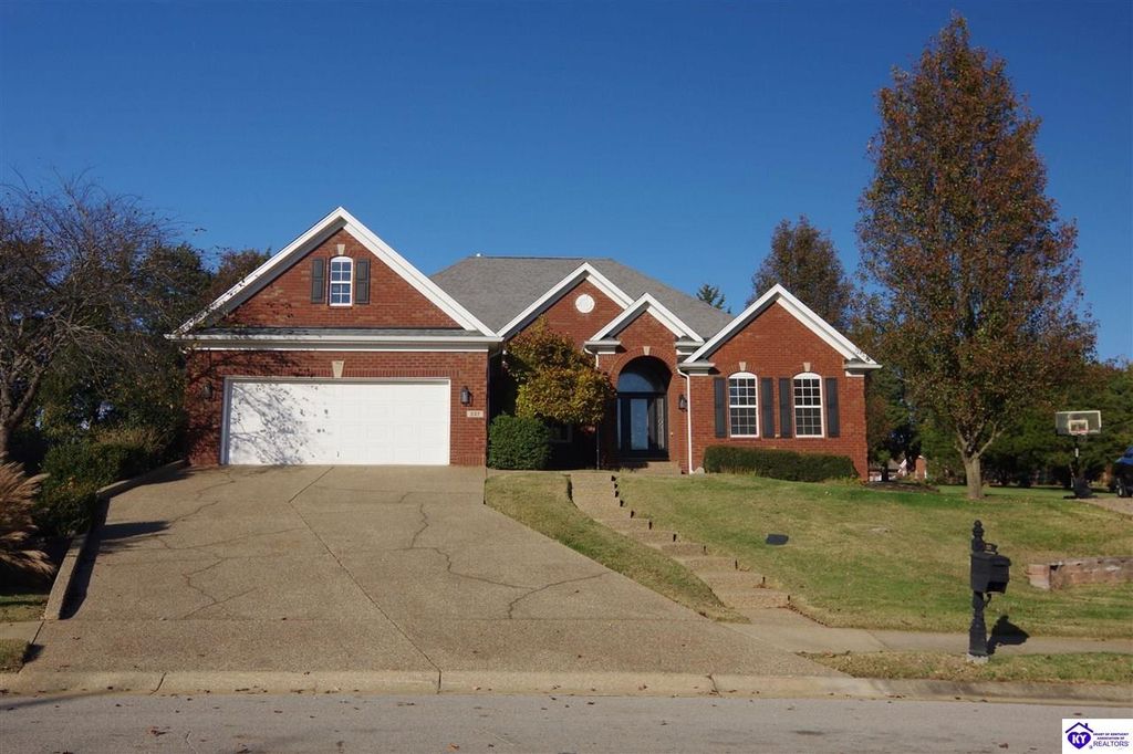 227 Evergreen Garden, Elizabethtown, KY 42701