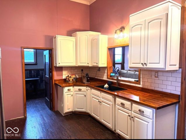 202 W Main Street, Milroy, IN 46156