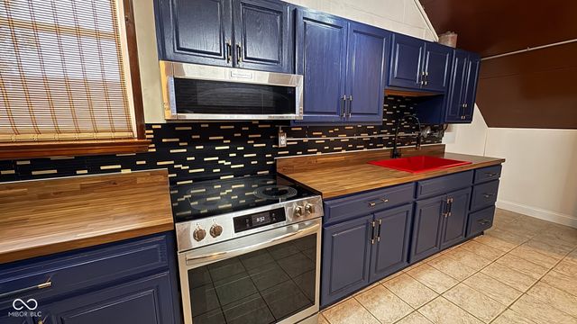 202 W Main Street, Milroy, IN 46156