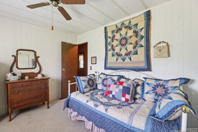 466 Chaparral, Fredericksburg, TX 78624