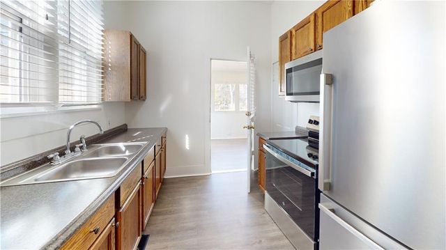 526-528 W Austin Boulevard, Nevada, MO 64772