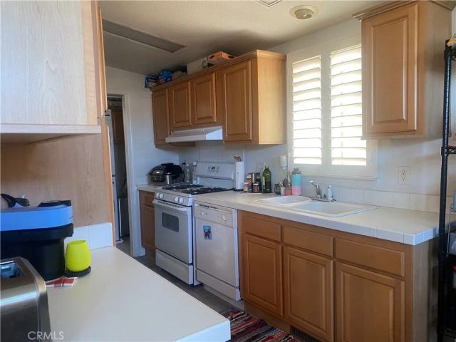 1250 N Kirby 132, Hemet, CA 92545