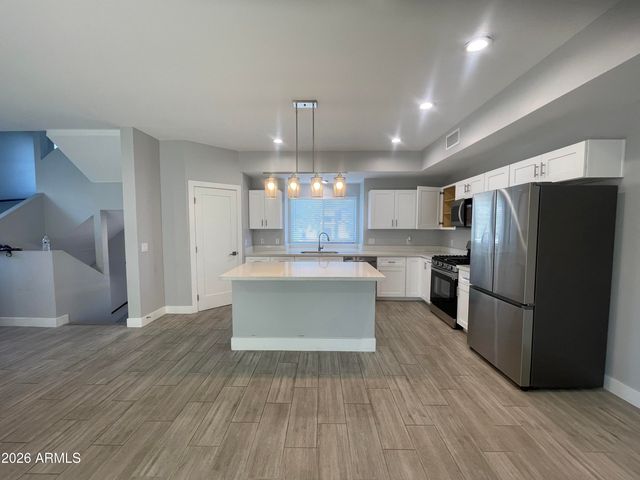 1020 E SPENCE Avenue 1008, Tempe, AZ 85281