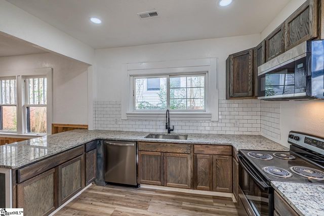 143 Edwards Avenue, Spartanburg, SC 29306