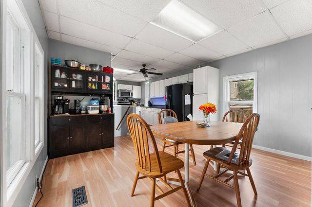 205 Noble Street, La Porte, IN 46350