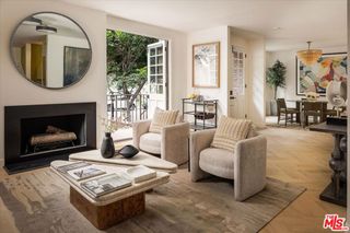 1140 Chelsea Avenue A, Santa Monica, CA 90403