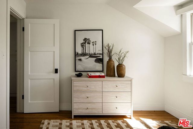 3206 Purdue Avenue, Los Angeles, CA 90066