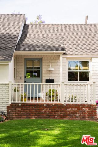3206 Purdue Avenue, Los Angeles, CA 90066