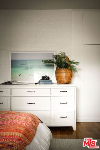 3206 Purdue Avenue, Los Angeles, CA 90066