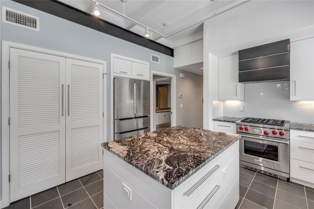 Image 23 of property listing at 2612 TURNBULL BAY ROAD, New Smyrna Beach, FL 32168