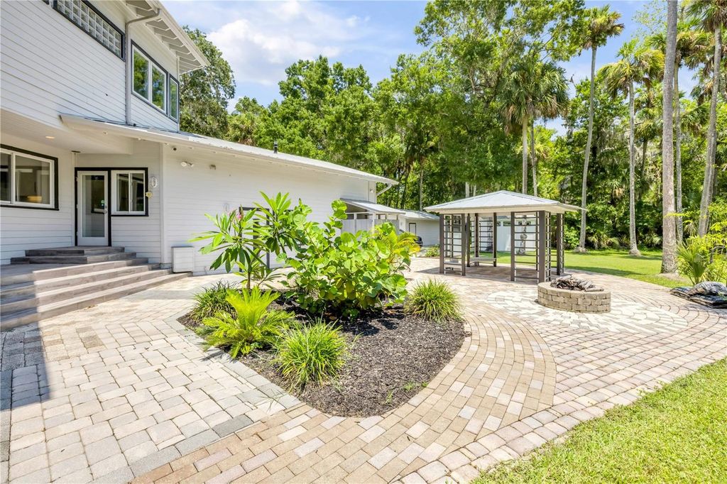 Image 52 of property listing at 2612 TURNBULL BAY ROAD, New Smyrna Beach, FL 32168