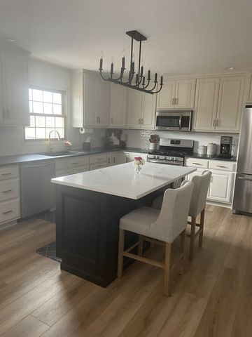 1739 Kingtree Drive, Morris, IL 60450