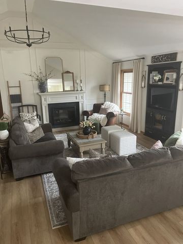 1739 Kingtree Drive, Morris, IL 60450