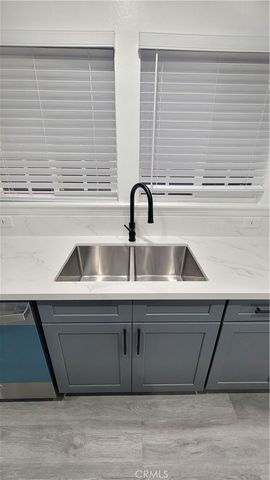 1605 E Santa Ana, Anaheim, CA 92805