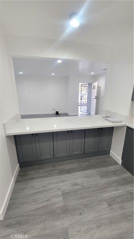 1605 E Santa Ana, Anaheim, CA 92805