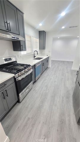 1605 E Santa Ana, Anaheim, CA 92805