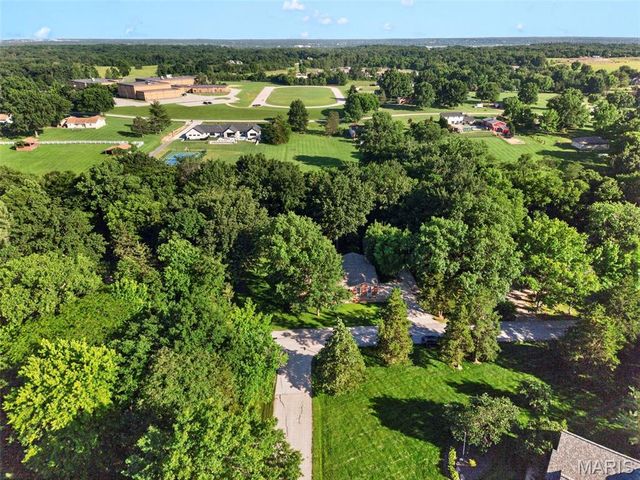 5919 Lafayette Drive, Weldon Spring, MO 63304