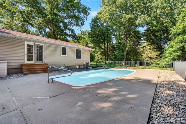 5919 Lafayette Drive, Weldon Spring, MO 63304